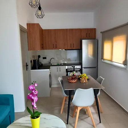 Kavros Cozy Vakantiehuis *